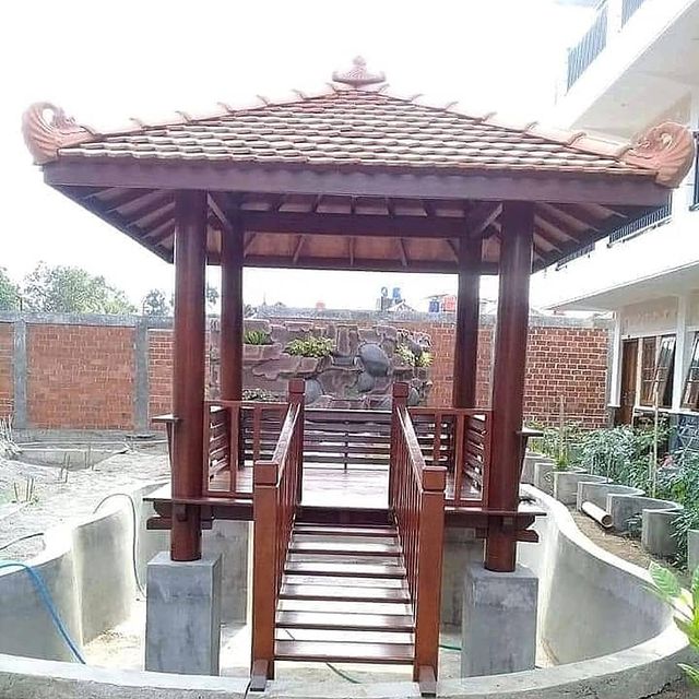 jasa pembuatan gazebo kayu glugu kelapa 2