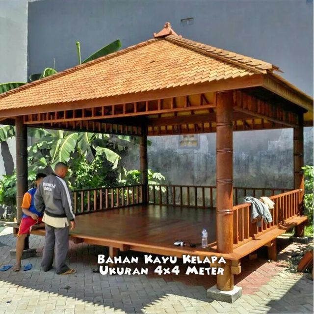 jasa pembuatan gazebo kayu glugu kelapa 4
