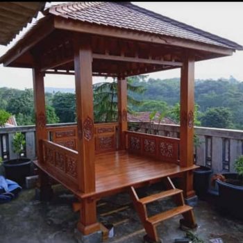 jasa pembuatan gazebo kayu jati 5
