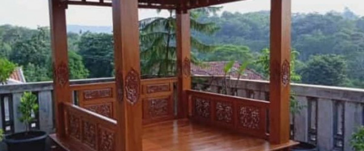 jasa pembuatan gazebo kayu jati 5