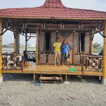 jasa pembuatan gazebo saung bambu 2