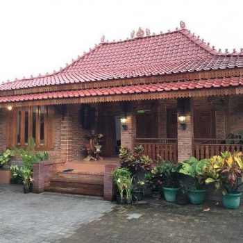 karakteristik rumah limasan